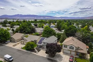 1055 Amico Dr, Sparks, NV 89434 - Photo 35