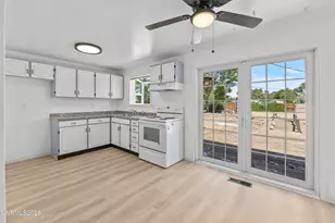 9245 Fremont Way, Reno, NV 89506 - Photo 9