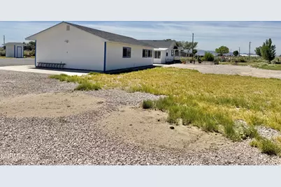 4262 Margoree Lane, Fallon, NV 89406 - Photo 7