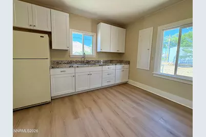 213 1/2 E 4th Street, Winnemucca, NV 89445 - Photo 3