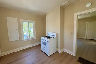 213 1/2 E 4th St, Winnemucca, NV 89445 - Photo 5
