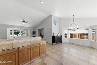 310 Veronica Avenue, Sparks, NV 89436 - Photo 13