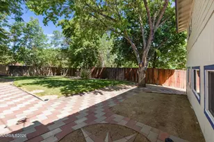 2255 Parkway Dr, Reno, NV 89502 - Photo 3