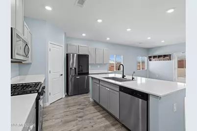 901 Jill Marie Lane, Fernley, NV 89408 - Photo 7