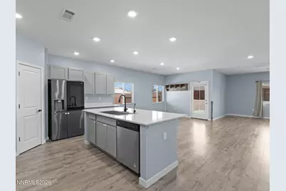 901 Jill Marie Lane, Fernley, NV 89408 - Photo 5