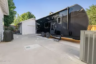 965 Springfield Dr, Gardnerville, NV 89460 - Photo 37