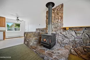 1442 Topaz Ln, Gardnerville, NV 89460 - Photo 3