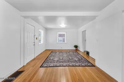 1145 Seminary Avenue, Reno, NV 89503 - Photo 9