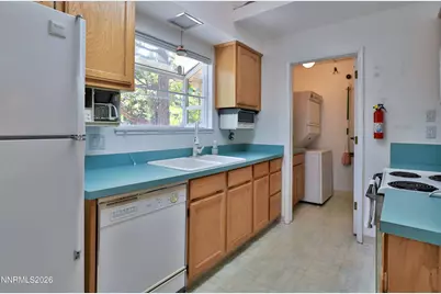 321 Ski Way #105, Incline Village, NV 89451 - Photo 5