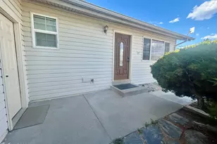 630 Ross St, Winnemucca, NV 89445 - Photo 3