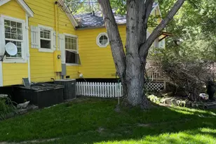 834 W Bridge St, Yerington, NV 89447 - Photo 3