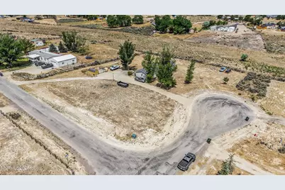 695 Dillon Lane, Spring Creek, NV 89815 - Photo 5