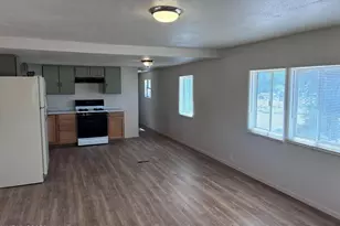 711 River Ave, Yerington, NV 89447 - Photo 3