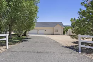 611 Rabe Way, Carson City, NV 89701 - Photo 3