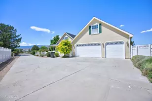 1175 Country Club Dr, Minden, NV 89423 - Photo 5