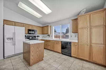 3205 Fairlands Court, Reno, NV 89523 - Photo 21