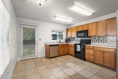 7775 Tulear Street, Reno, NV 89506 - Photo 7
