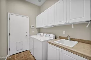 515 Crabapple Ln, Dayton, NV 89403 - Photo 37