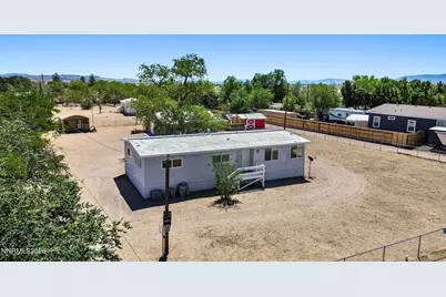 3908 Cypress Street, Silver Springs, NV 89429 - Photo 5