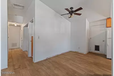 1029 Siskiyou Drive, Carson City, NV 89701 - Photo 5