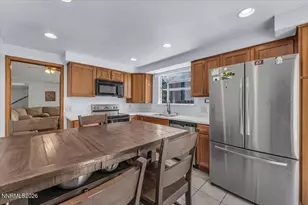 1805 Camelback Dr, Sparks, NV 89434 - Photo 13