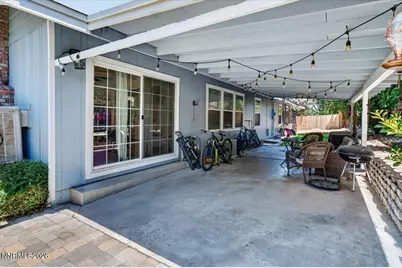 1090 Kings Row, Reno, NV 89503 - Photo 21