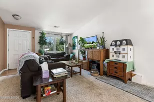 121 Fortune Dr, Dayton, NV 89403 - Photo 9