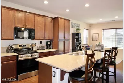 14330 Fredonia Drive, Reno, NV 89506 - Photo 3