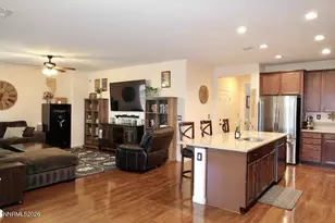 14330 Fredonia Dr, Reno, NV 89506 - Photo 7