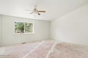 3163 Hannah Calder Ct, Fernley, NV 89408 - Photo 15