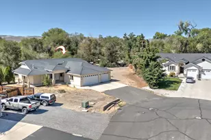3163 Hannah Calder Ct, Fernley, NV 89408 - Photo 27