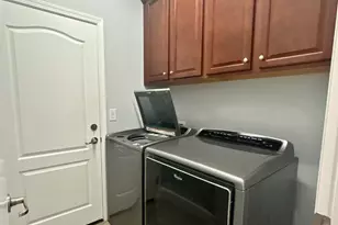 10131 Mesa Cortona Dr, Reno, NV 89521 - Photo 11