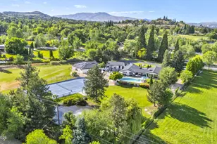 1850 View Crest Dr, Reno, NV 89511 - Photo 43