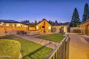 1850 View Crest Dr, Reno, NV 89511 - Photo 5