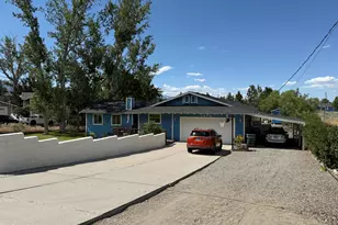 1438 Topaz Ln, Gardnerville, NV 89460 - Photo 3