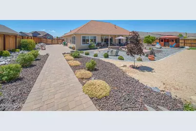 11562 Hacienda Ridge Way, Sparks, NV 89441 - Photo 43