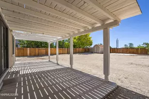 5275 Santa Rosa Ave, Sparks, NV 89436 - Photo 31