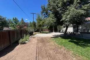 880 Pennsylvania Dr, Reno, NV 89503 - Photo 27