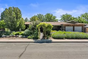 1621 Andorra Dr, Carson City, NV 89703 - Photo 3