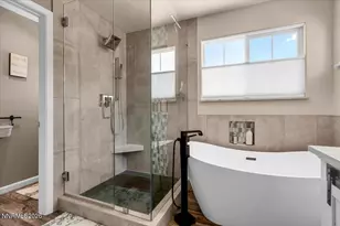 10749 Grayslake Dr, Reno, NV 89521 - Photo 33