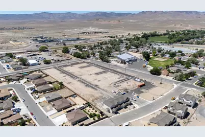 101 Brinley #12, Fernley, NV 89408 - Photo 11