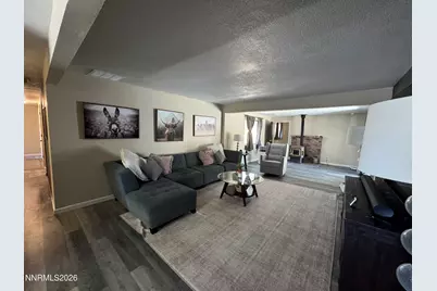 1332 Toiyabe Avenue, Gardnerville, NV 89410 - Photo 11