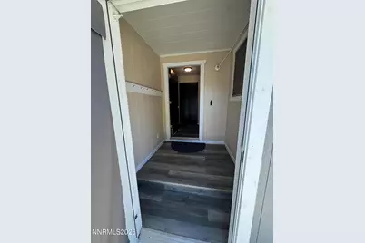 1332 Toiyabe Avenue, Gardnerville, NV 89410 - Photo 9