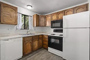 868 S Minnesota St, Carson City, NV 89703 - Photo 7