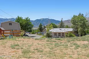 3559 Shawnee Dr, Indian Hills, NV 89705 - Photo 13