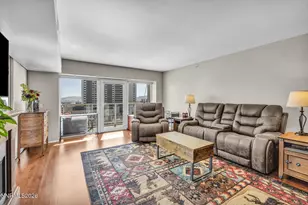 255 N Sierra St, Reno, NV 89501 - Photo 3
