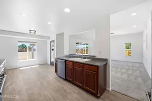 2328 Soar Dr, Sparks, NV 89441 - Photo 15