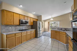 4540 Goodwin Rd, Sparks, NV 89436 - Photo 9