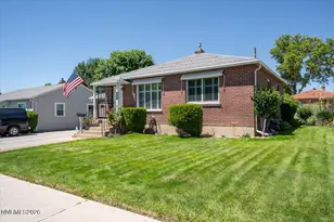 725 Wilkinson Ave, Reno, NV 89502 - Photo 3