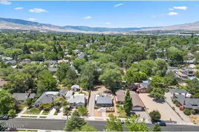 1347 Gordon Avenue, Reno, NV 89509 - Photo 7